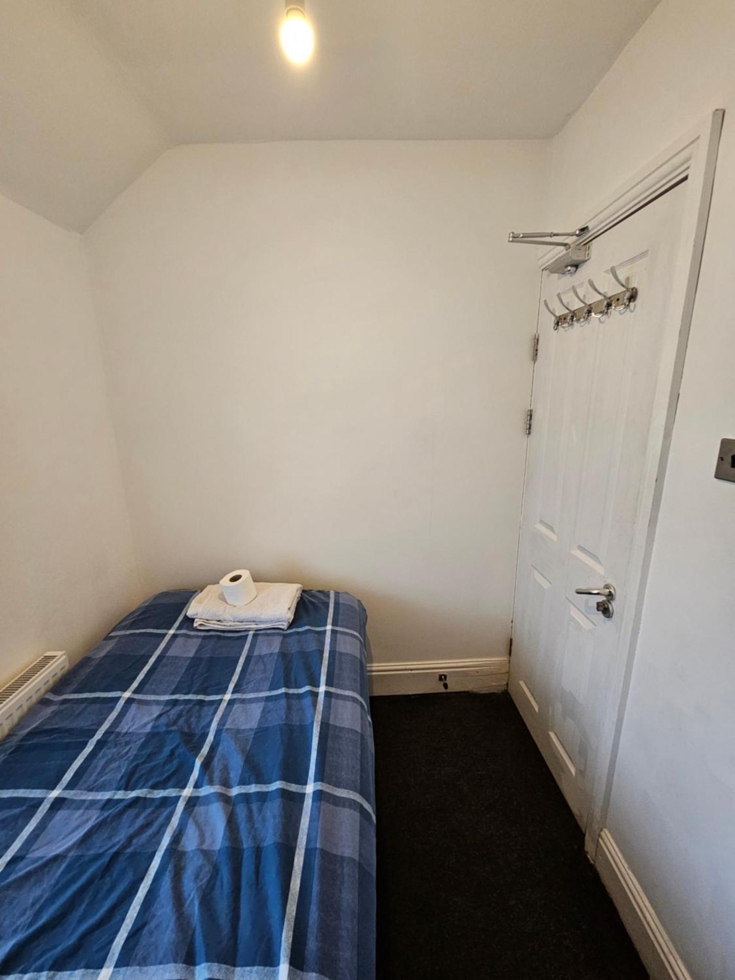 Monyhull Homestay - Near City Centre Kingsheath Nia Nec Bhx Birmingham Exterior photo