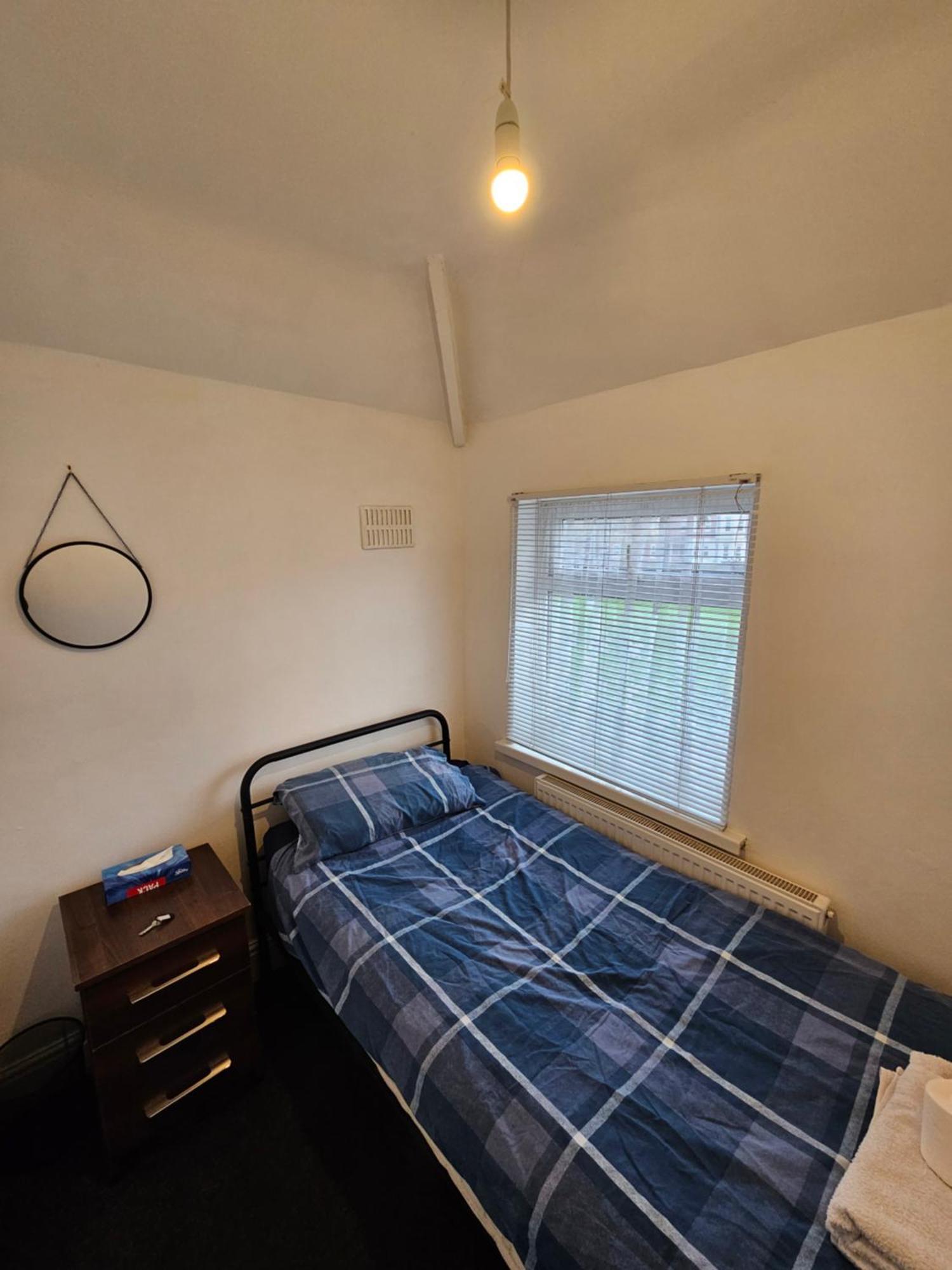 Monyhull Homestay - Near City Centre Kingsheath Nia Nec Bhx Birmingham Exterior photo
